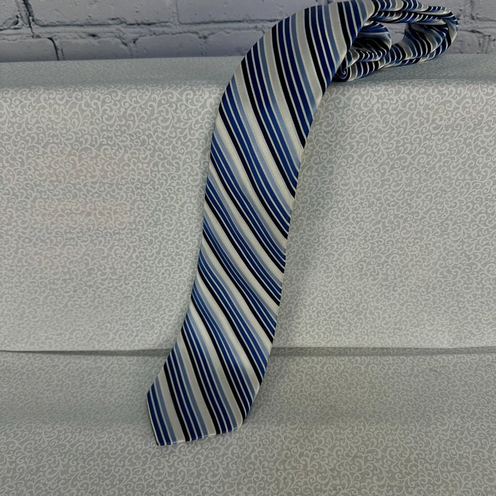 Express 100% Silk Blues/White/Silver Striped Repp‎ Tie, 3 1/4 Inch Wide